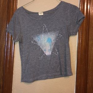 crop t-shirt